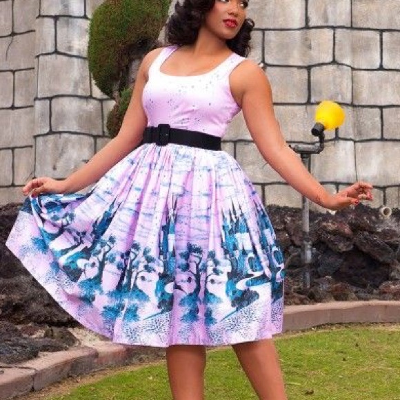 Aurora pinup girl couture castle dress XL