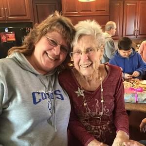 Meet your Posher, Veronica