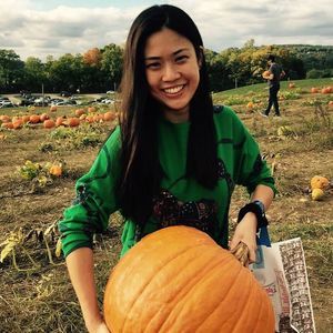 Meet your Posher, Edith