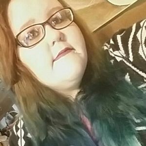 Meet your Posher, Alisha