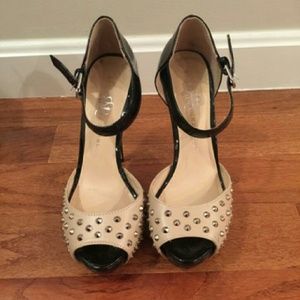 Banana Republic heels size 7 1/2
