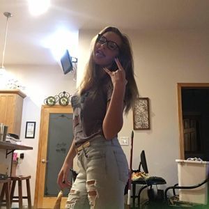 Meet your Posher, Kendra