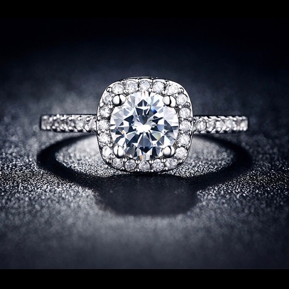 Classic & Cute Cubic Zirconia Ring