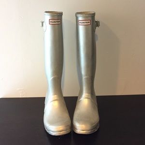 Light gold Hunter tall boots