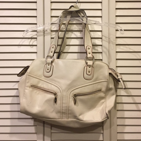 Liz & Co Faux Leather Purse