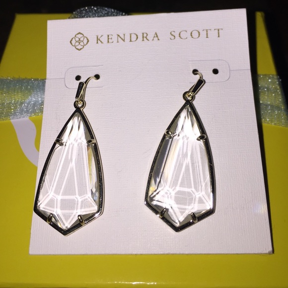 KENDAR SCOTT CARLA