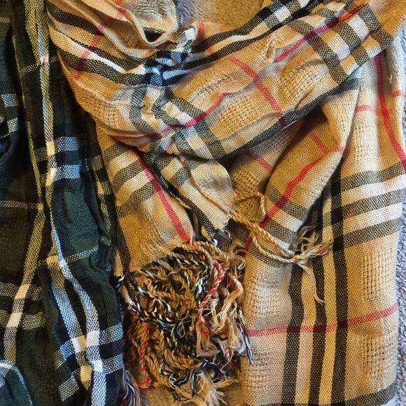Scarf Bundle - Picture 2 of 4
