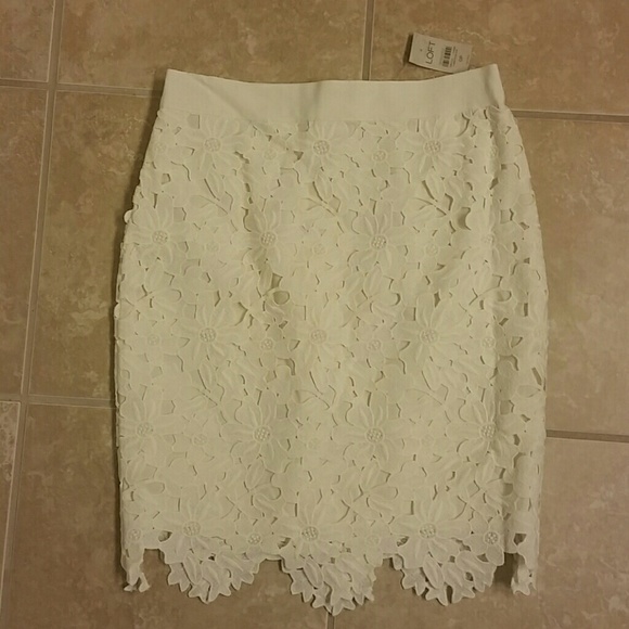 NWT LOFT lace skirt