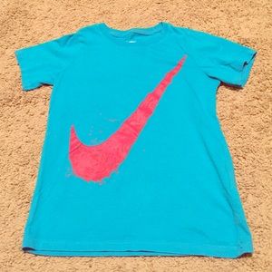 Boys Nike tee Size Small