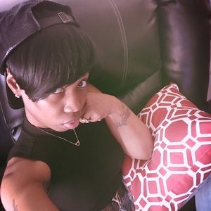 Meet your Posher, Sabrina