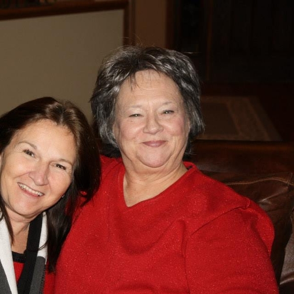 Meet your Posher, Cheryl - Picture 1 of 1