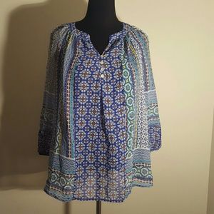 Light weight patterned top