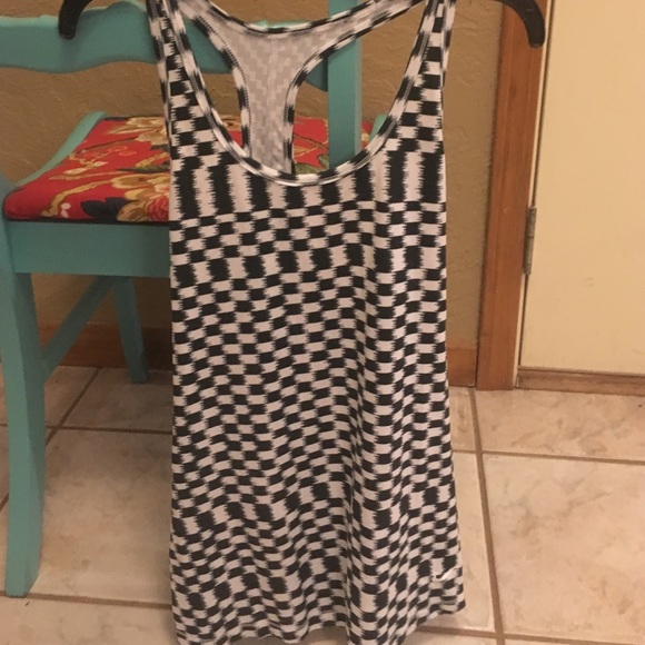 Women's medium dri-fit Nike tank