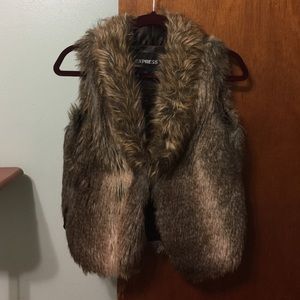 Express Vest