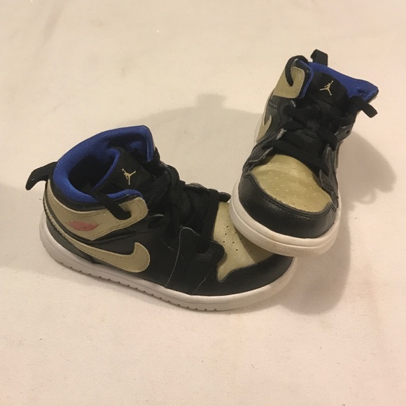 Jordan Retro 1's