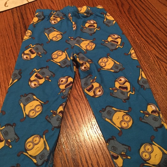 Kids minion pajamas - Picture 3 of 3