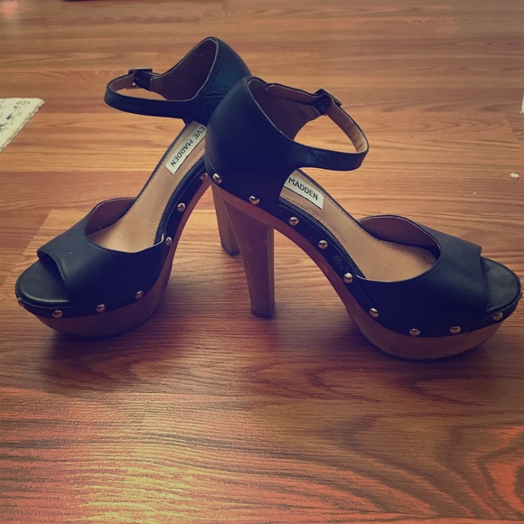 Steve Madden rustic open toe heel