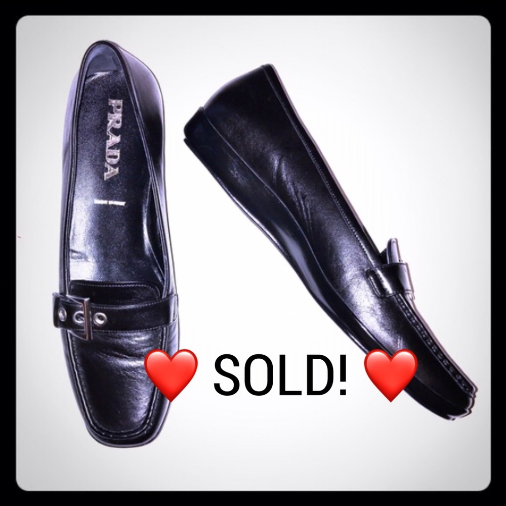 NIB PRADA buckle detail loafers! Size 39 or US 8.5