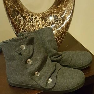 Cute Ankle boots Never worn