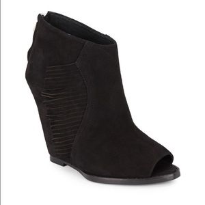 Ash Lynx Bis Fringed Suede Peep Toe Wedge Booties