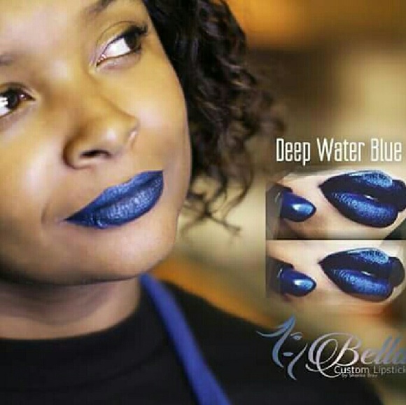 Custom lipstick