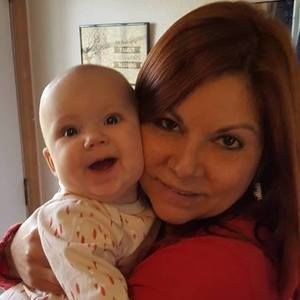 Meet your Posher, Sonia