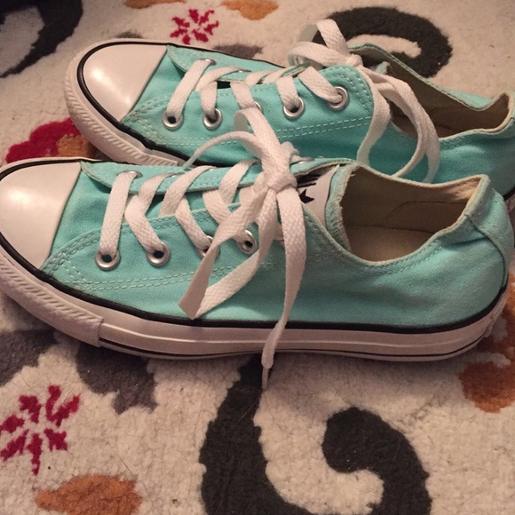 Aqua Converse