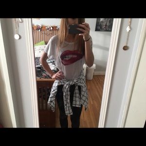 Lip Graphic Tee
