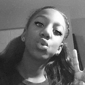 Meet your Posher, Maggie