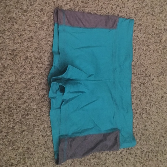 Blue active shorts