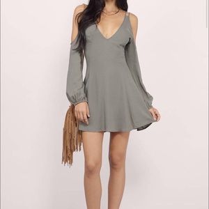 TOBI Green Open Back Cold Shoulder Skater Dress