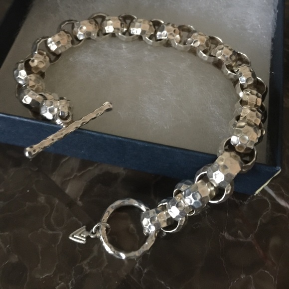 Silpada .925 sterling silver hammered bracelet