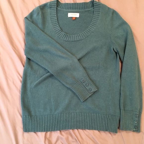 ⚡️FLASH SALE⚡️square neck sweater button sleeves