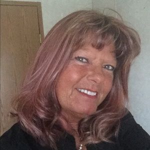 Meet your Posher, Janet