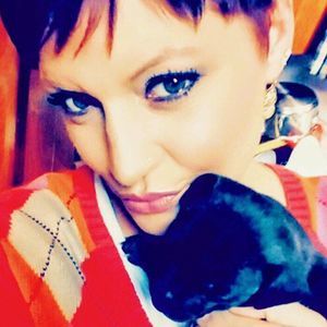 Meet your Posher, Casey