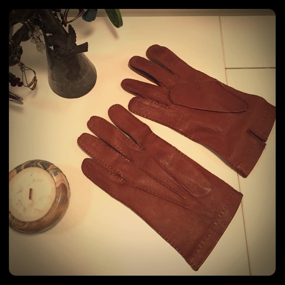 Accessories - Handmade Leather Gloves