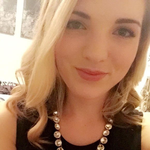 Meet your Posher, Kallie - Picture 1 of 1