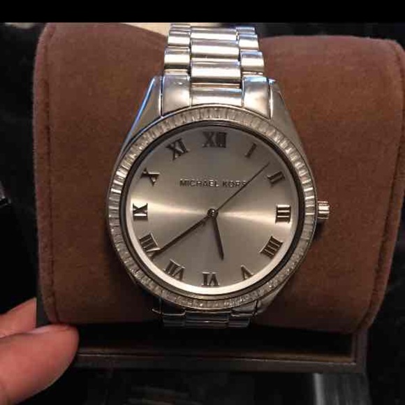 Super Cute silver Michael Kors Watch main image 4