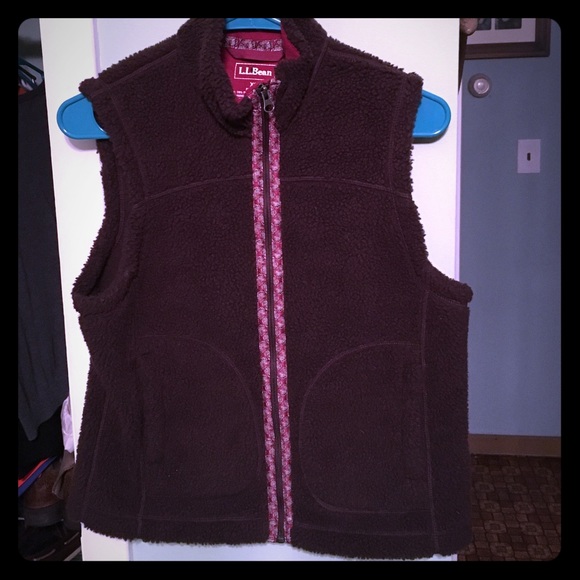 Brown thick fleece vest