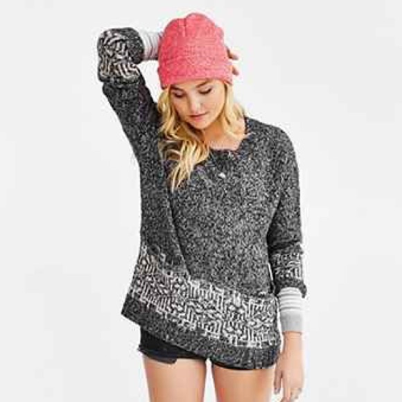 Urban Outfitters Sweaters - Urban Outfitters pocket pullover sweater