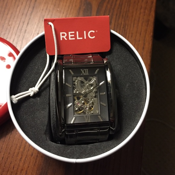 Men's Relic Watch