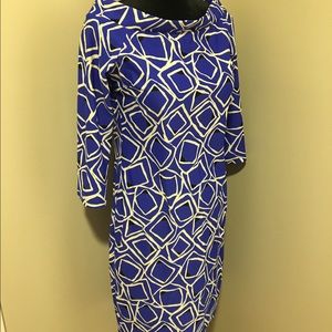 Figure fitting dress