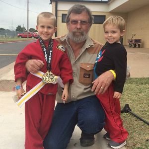 Meet your Posher, Dot