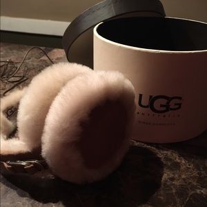 Ugg earmuffs.