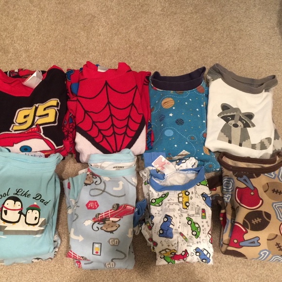 8 sets of 5T Boys long sleeve PJs