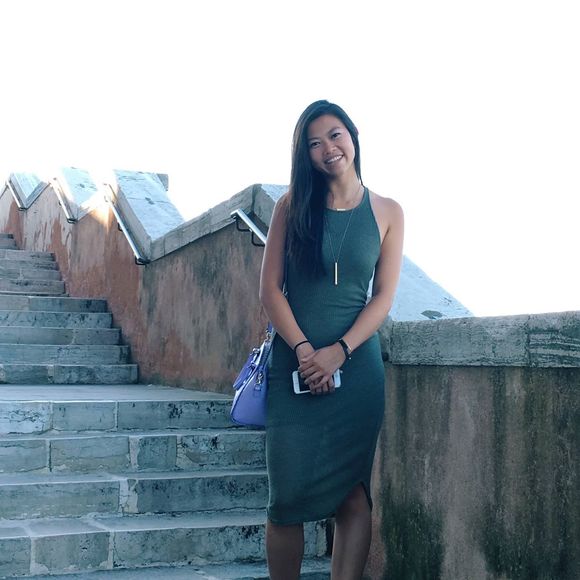 Meet your Posher, Sabrina