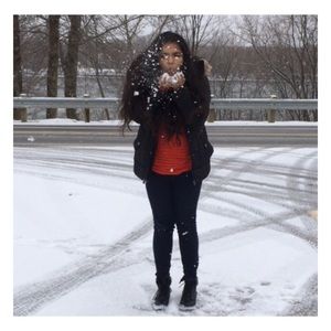 Meet your Posher, Amisha