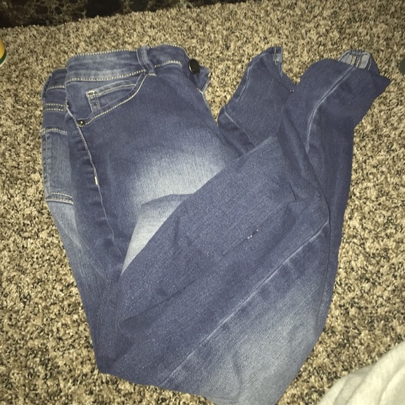 Light washed Skinny Jeans