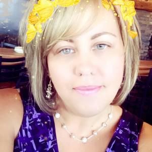 Meet your Posher, Stacey