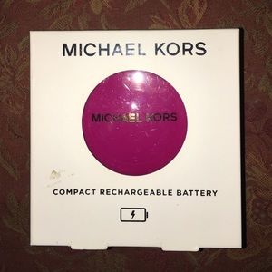 Michael Kors compact charger